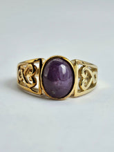 Cargar imagen en el visor de la galería, 0994: Vintage: 9ct Gold Cabochon Star Ruby Openwork Ring- a splendid example