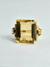 Cargar imagen en el visor de la galería, 1449: Vintage: 18ct Gold Large Square Cut Citrine Cocktail Ring- UPDATED