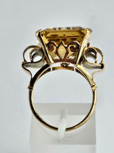 Cargar imagen en el visor de la galería, 1449: Vintage: 18ct Gold Large Square Cut Citrine Cocktail Ring- UPDATED