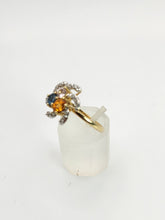 Cargar imagen en el visor de la galería, 1216: Vintage: 9ct Gold Swirl Cocktail Ring- Citrine, Blue & Glacier Topaz
