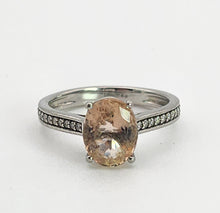 Cargar imagen en el visor de la galería, 1353: Vintage; Platinum Pink Morganite 20 Diamonds Ring- pitch perfect pink, platinum
