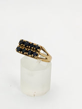 Cargar imagen en el visor de la galería, 1083: Vintage: 9ct Gold 8 French Blue Sapphires Geometric Set Ring