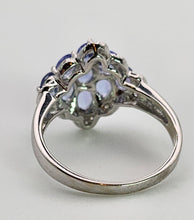 Cargar imagen en el visor de la galería, 1390: Vintage: 14ct White Gold Tanzanites 20 Diamonds Geometric Set Ring- sparkling combination
