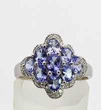 Cargar imagen en el visor de la galería, 1390: Vintage: 14ct White Gold Tanzanites 20 Diamonds Geometric Set Ring- sparkling combination