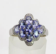 Cargar imagen en el visor de la galería, 1390: Vintage: 14ct White Gold Tanzanites 20 Diamonds Geometric Set Ring- sparkling combination