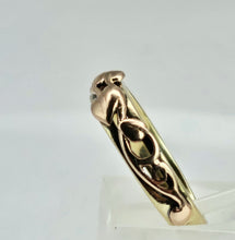 Cargar imagen en el visor de la galería, 1408: Vintage: 9ct Rose & Yellow Gold Clogau "Tree of Life" Ring- superb