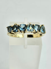 Cargar imagen en el visor de la galería, 1487: Vintage: Rare 9ct Gold Trillion Cut Aquanarines 6-Stone Ring- special