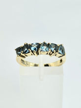 Cargar imagen en el visor de la galería, 1487: Vintage: Rare 9ct Gold Trillion Cut Aquanarines 6-Stone Ring- special