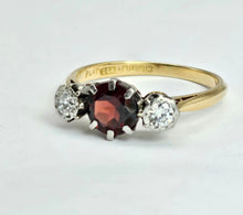 Load image into Gallery viewer, 6360 Vintage: 18ct Gold Almandine Garnet Diamonds 3-Stone Straight Ring