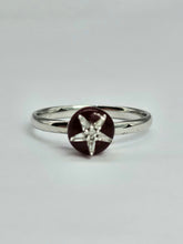 Cargar imagen en el visor de la galería, 1500: Vintage: 18ct White Gold Ruby Dress/Stacker  Ring- petite, cute, sparkly