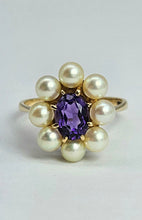 Load image into Gallery viewer, 6352: Vintage 9ct Gold Amethyst Pearls Flower Head Ring- finest quality