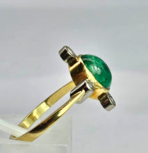 Cargar imagen en el visor de la galería, 1458: Vintage: Extraordinary 18ct Gold Emerald Diamonds Geometric Set Ring