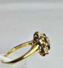 Load image into Gallery viewer, 6271 Vintage: 18ct Gold French Blue Sapphires Diamonds Flower Head Cluster