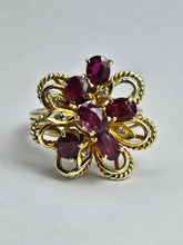 Cargar imagen en el visor de la galería, 1508: Vintage: 14ct Gold Rubies Diamonds Cocktail Cluster Ring - Statement