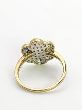Load image into Gallery viewer, 6349 Vintage: 9ct Gold 72 Champagne & White Diamonds (1ct) Flower Head Ring