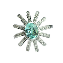 Load image into Gallery viewer, 1562: Vintage: 18ct White Gold Aquamarine Diamonds Starburst Ring- absolutely fabulous