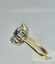 Cargar imagen en el visor de la galería, 1670: Vintage: 18ct Gold Rubies Diamonds Cocktail Ring- Exceptional