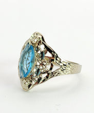 Cargar imagen en el visor de la galería, 1556: Vintage: 14ct White Gold Marquise Cut Blue Topaz Openwork Dress Ring