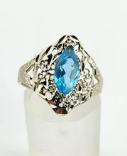 Cargar imagen en el visor de la galería, 1556: Vintage: 14ct White Gold Marquise Cut Blue Topaz Openwork Dress Ring