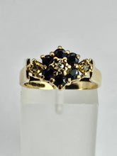 Cargar imagen en el visor de la galería, 1377: Vintage: 9ct Gold Blue Sapphires Diamonds Flowerhead Ring- From 1975