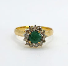 Load image into Gallery viewer, 1714 Vintage: 18ct Gold Emerald Diamonds Flowerhead Ring