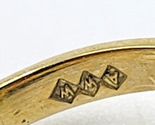 Load image into Gallery viewer, 9094 : Vintage: Exceptional 18ct Gold Ceylon Blue Sapphire Diamonds Diana Cluster Ring- From 1982