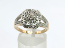 Cargar imagen en el visor de la galería, 1540: Vintage: 9ct Gold 31 Diamonds Geometric Set Ring- Hallmarked in Edinburgh