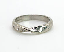 Load image into Gallery viewer, 1653:   Vintage: Platinum 6 Diamonds Stacker Band Ring- pristine and sparkling