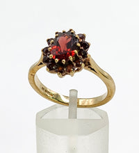 Load image into Gallery viewer, 1662: Vintage: 9ct Gold Almandine Garnets Flowerhead Ring- lovely mature colours
