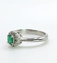 Load image into Gallery viewer, 6434: Vintage: 18ct White Gold Emerald 12 Diamonds Ring