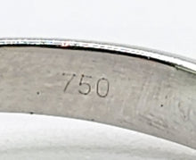 Load image into Gallery viewer, 6282 Vintage: 18ct White Gold Emerald 12 Diamonds Ring