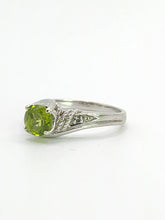 Load image into Gallery viewer, 1591: Vintage: 9ct White Gold Peridot Diamonds Dress Ring- lovely cut & Colours