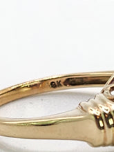 Load image into Gallery viewer, 1788: Vintage: 9ct Gold Purple Amethyst Solitaire Signet Ring- seductive cut & colour, nice weight