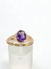Load image into Gallery viewer, 0871: Antique: 9ct Gold Lilac Amethyst Signet Ring- From 1911