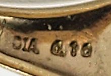 Load image into Gallery viewer, 1773: Vintage: 9ct Gold Diamonds Tiered Ring- natural, sparkling symmetry