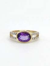 Cargar imagen en el visor de la galería, 1031: Vintage 9ct Gold Amethyst Diamonds Openwork Dress Ring- sparkling design