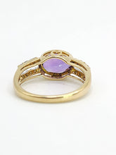 Cargar imagen en el visor de la galería, 1031: Vintage 9ct Gold Amethyst Diamonds Openwork Dress Ring- sparkling design
