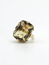 Load image into Gallery viewer, 1111: Vintage: 9ct Gold Emerald Cut Green Spinel Statement Ring- from 1970