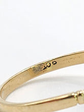 Load image into Gallery viewer, 1693:Vintage; 9ct Gold Large Emerald Cut Alexandrite Cocktail Ring- Exceptional