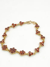 Load image into Gallery viewer, 1991: Vintage: 9ct Gold Floral Garnet Bracelet (17.5cm) - Exquisite, nice weight
