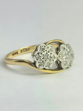 Load image into Gallery viewer, 1874: Vintage: 18ct Gold Natural Diamonds Double Flower Head Ring