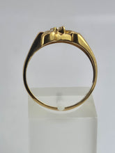 Load image into Gallery viewer, 1937: Vintage: 22ct Gold twin Natural Diamonds Fancy Signet Ring
