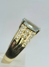 Load image into Gallery viewer, 2132: Vintage: 9ct Gold Blue Aquamarine 24 Natural Diamonds Cocktail Ring