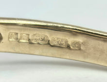 Cargar imagen en el visor de la galería, 2192: Vintage: 9ct Gold Emerald Cut Ametrine Cocktail Ring- Lush