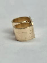 Load image into Gallery viewer, 0921: Vintage: 9ct Gold Oval Faceted Cut Peridot Drop/Dangle Stud Earrings