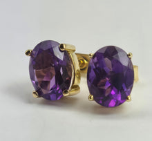 Load image into Gallery viewer, 2093: 18ct Gold Voluptuous Purple Amethyst Stud Earrings-