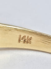 Load image into Gallery viewer, 2140: Vintage;: 14ct Gold Emerald Cut Emerald (0.79ct) 14 Diamonds (0.43ct) Ring - LUSH