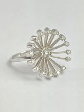 Load image into Gallery viewer, 0112: Vintage: 18ct White Gold "Sunray" Diamonds Fine Jewellery Set: Ring, Pendant, Necklace- Extraordinary