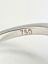 Load image into Gallery viewer, 0112: Vintage: 18ct White Gold "Sunray" Diamonds Fine Jewellery Set: Ring, Pendant, Necklace- Extraordinary