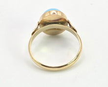 Load image into Gallery viewer, 2189: Vintage; 14ct Gold Cabochon Turquoise Solitaire Ring- curvaceous beauty